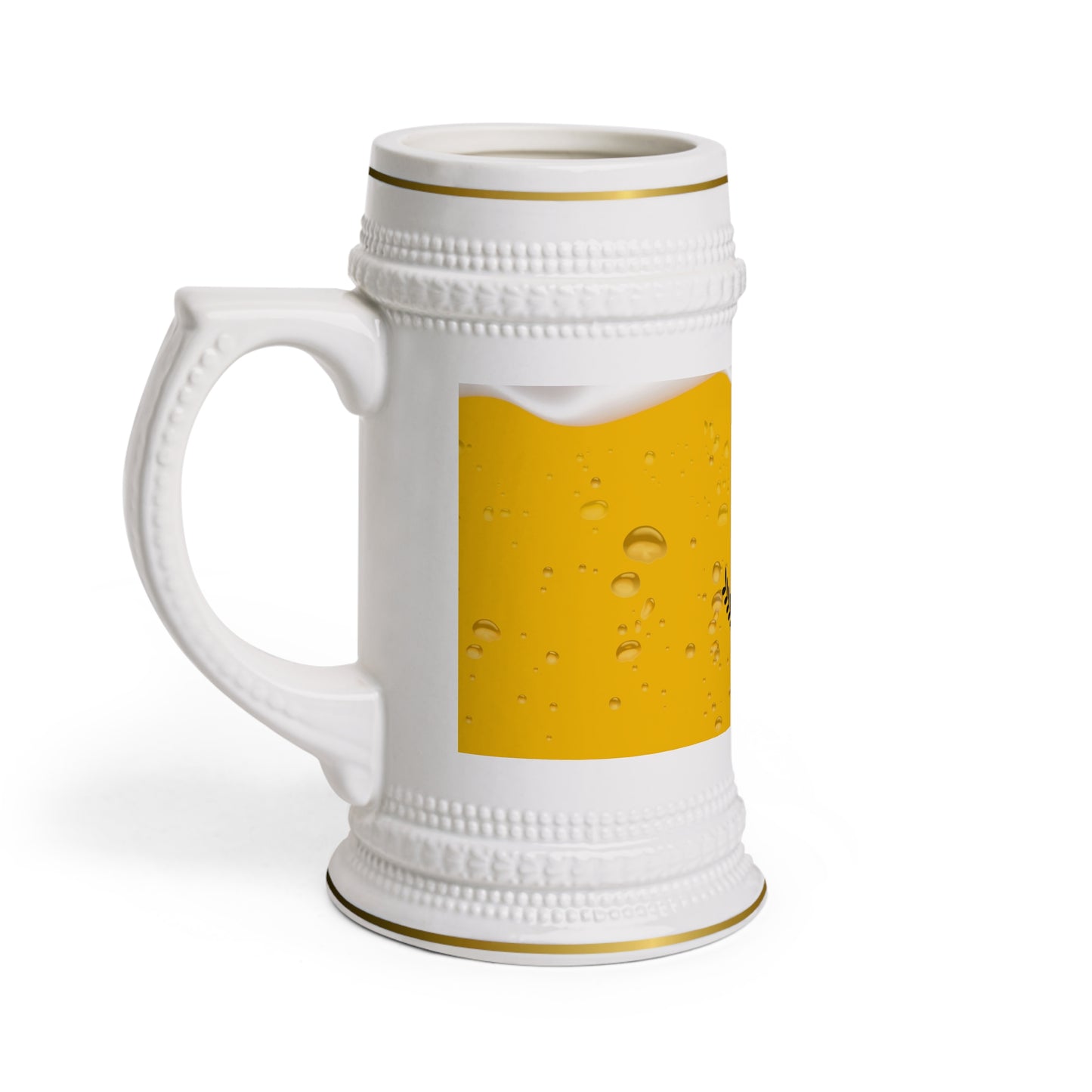 Ceramic beer stein mug with vintage design – perfect for beer lovers and festive celebrations.