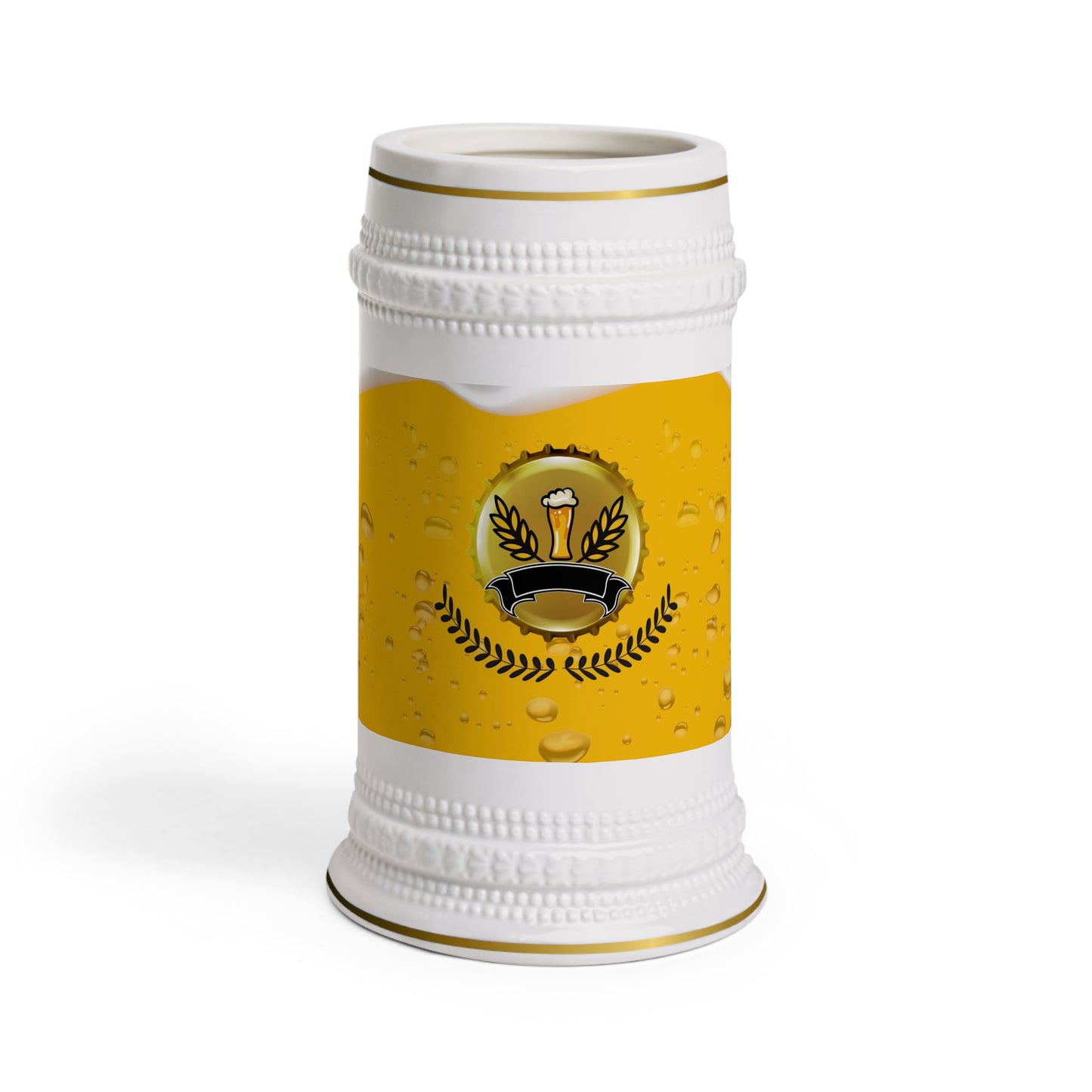 Ceramic beer stein mug with vintage design – perfect for beer lovers and festive celebrations.