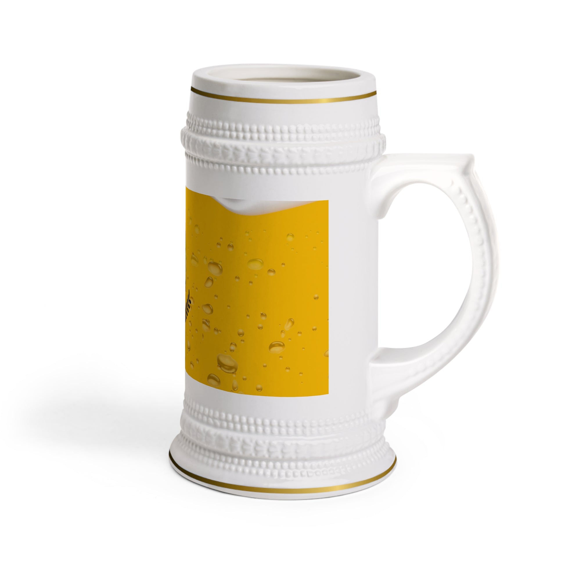 Ceramic beer stein mug with vintage design – perfect for beer lovers and festive celebrations.